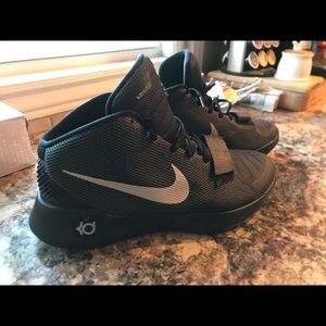 KD Trey 5 Men’s Sneakers size 13